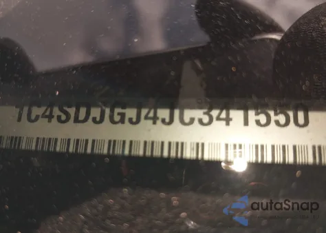 2018 Dodge Durango Srt Awd z USA, uszkodzony, nr VIN 1C4SDJGJ4JC341550